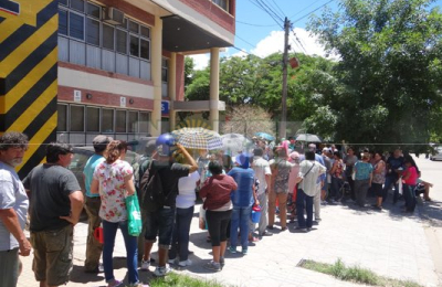 Registro de huellas en Anses: Zdero dice que las largas filas se produjeron por una confusión
