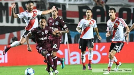 lanus.jpg