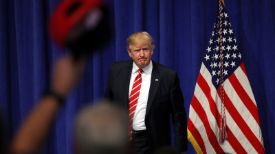 Trump ordenó acelerar las deportaciones y sumar 15.000 agentes al control de fronteras