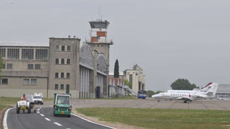 aeropuerto Palomar.jpg