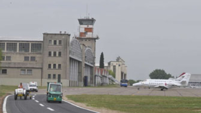 Una línea de bajo costo volaría desde El Palomar a Resistencia a partir de junio