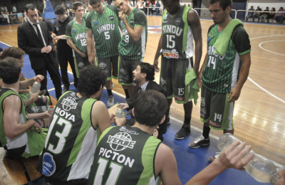Doble fondo: Hindú con los tucumanos y Villa San Martín ante santiagueños