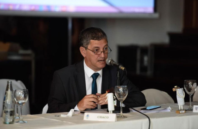 “Es un error usar una evaluación lineal de que todo está mal en el sistema educativo argentino”