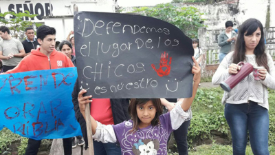 Manifestaron frente al comedor que se quiere apropiar otra fundación