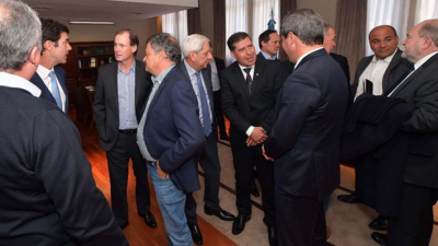 Unas 14 provincias coincidieron en que el gobierno nacional debe revisar sus políticas: