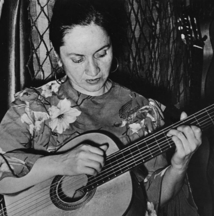 violeta parra.jpg