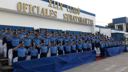nuevos policias 2.jpg