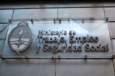 ministerio-de-trabajo-editada-6-5-15.jpg