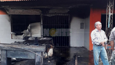 Miraflores: voraz incendio ocasionó importantes daños en local comercial