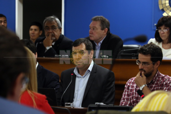 Sesión especial para interpelar al ministro de Hacienda de la provincia