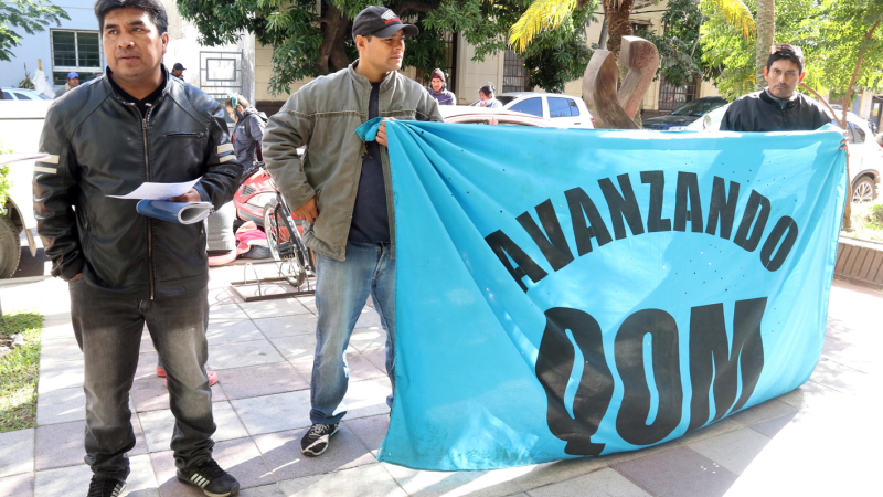 Agrupación qom se manifestó en pedido de becas