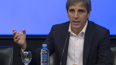 Caputo reemplaza a Sturzenegger al frente del Banco Central