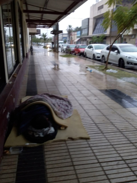 GENTE-EN-LA-CALLE.jpg