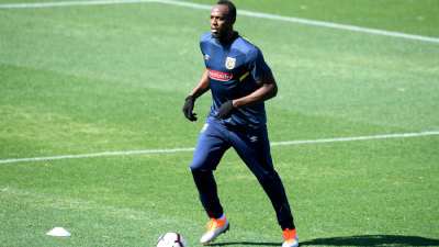 Bolt entrenó por primera vez en su nuevo club de fútbol