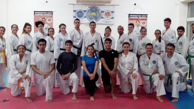 La Escuela de Taekwondo Shi-Jak continúa su preparación de cara al Mundial 2019