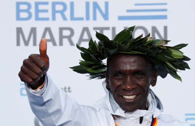 Eliud Kipchoge estableció nuevo récord mundial de maratón