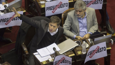 Marcos Peña fue al Congreso, eludió enfrentar los temas económicos y ratificó el Presupuesto
