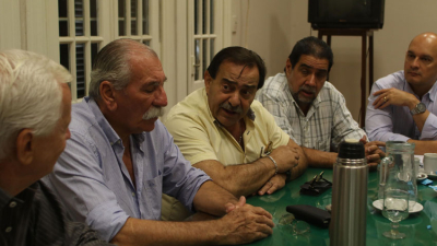 Funcionarios alejados de la realidad