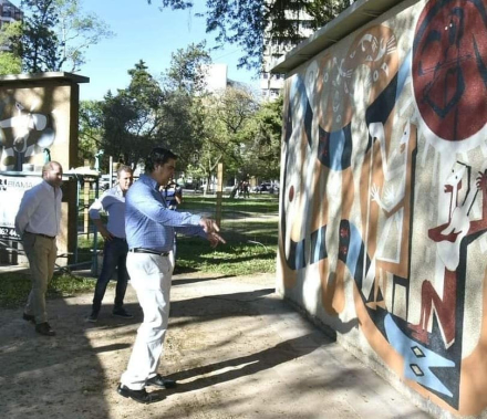 mural1.jpg