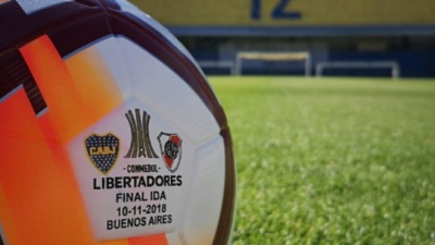 La pelota del Boca-River
