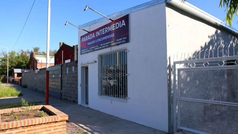 Desde el 10 de enero los colectivos de media distancia, con nueva parada