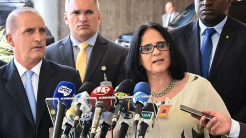 "Los niños de azul y las niñas de rosa"