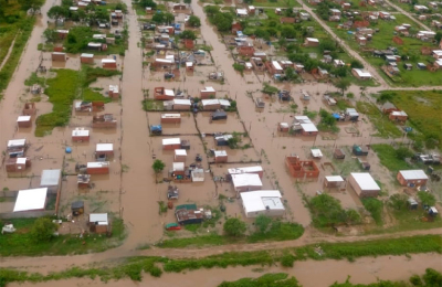 En Barranqueras y Vilelas ya trabajan en la vuelta a casa de los evacuados