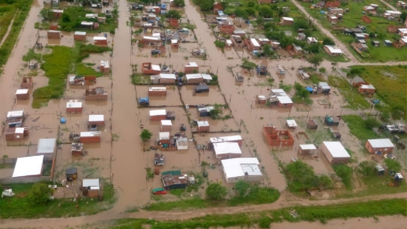 En Barranqueras y Vilelas ya trabajan en la vuelta a casa de los evacuados