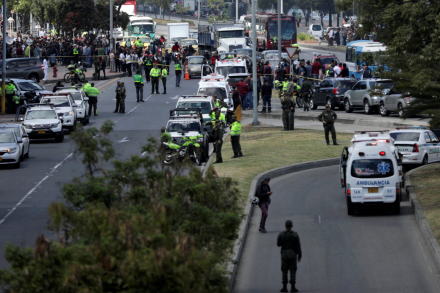 atentato Bogotá.JPG
