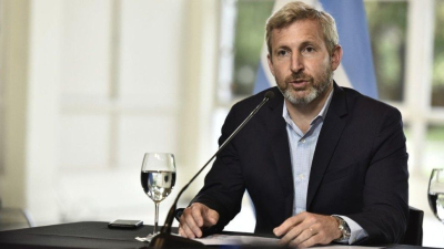 Exigirán 10 años sin antecedentes penales a quienes pidan radicarse en el país