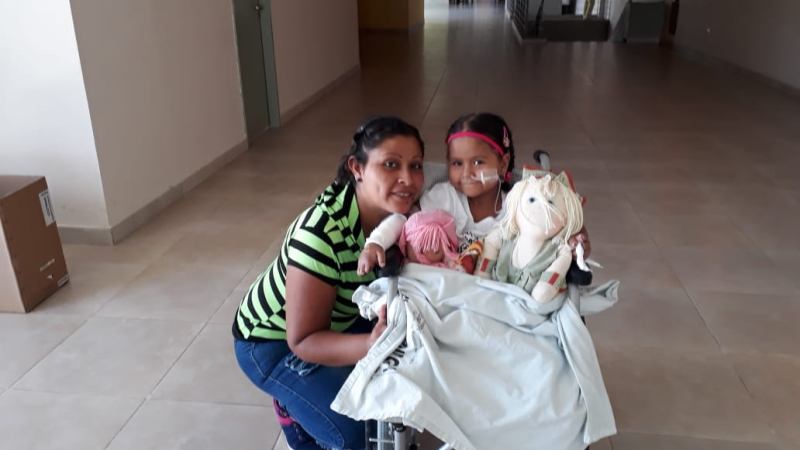 Loana tiene 4 años y necesita ayuda para continuar su tratamiento
