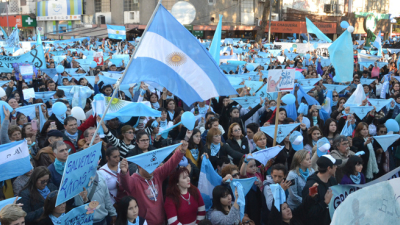 En Resistencia marchan a favor de la vida