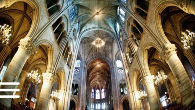 Las pinturas de Notre Dame dañadas serán reparadas en el Louvre