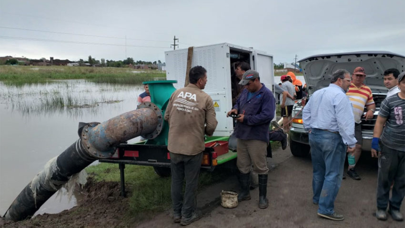 Ante la emergencia el gobierno insistirá con los créditos para obras y maquinaria