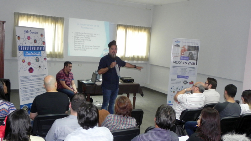 Arrancó el seminario de transformadores sociales en la escuela