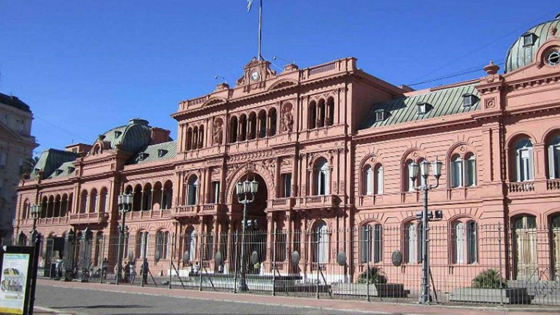Detuvieron a un hombre armado en Casa Rosada: quería ver al Presidente