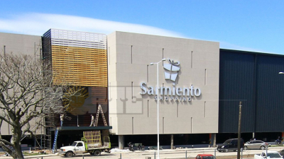 Promoción especial de Tarjeta Tuya en comercios del Shopping Sarmiento