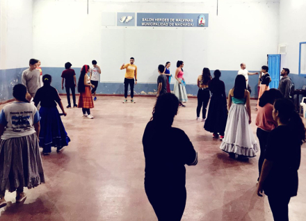 danza1.jpg