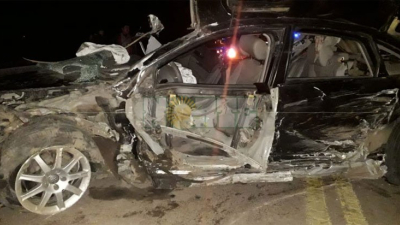 Dos muertos y al menos cuatro heridos graves en siniestro vial en Pinedo