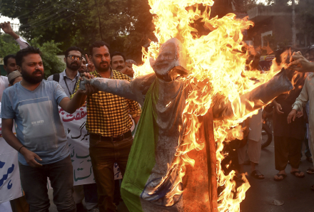 kashmir2.jpg