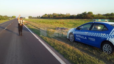 Tremendo accidente entre una moto y una bicicleta: dos muertos