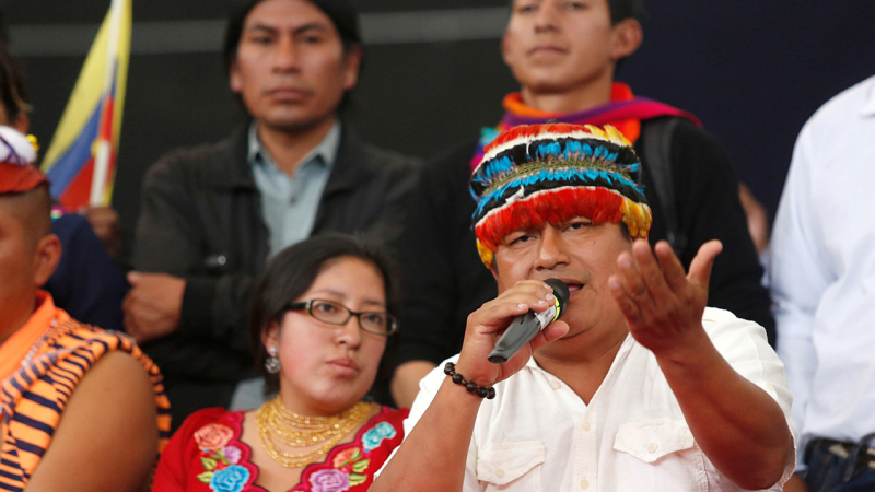 Ecuador: el presidente confirma la restitución del subsidio a combustibles y vuelve la calma a Quito