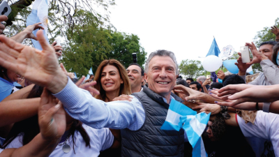 Macri pasó por Corrientes y convocó a la “Marcha del millón”