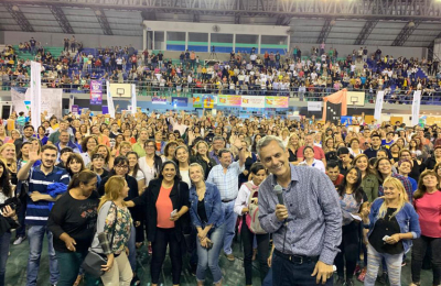 Exitoso desarrollo de la Feria del Libro Multicultural que entra en su etapa final