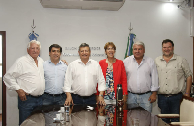 El gobernador con los intendentes electos: “Esto muestra otra realidad”