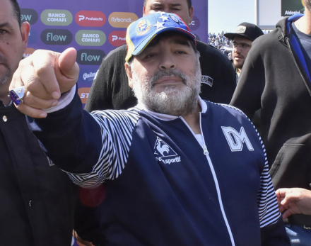 Maradona ok.jpg