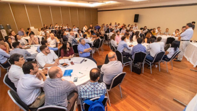 Jorge Capitanich encabezó la primera reunión ampliada de su Gabinete
