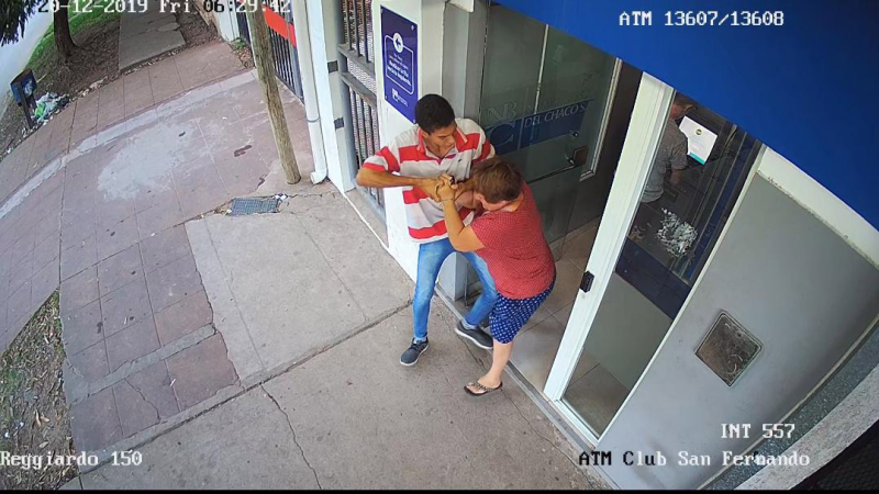 Cayeron los ladrones de "salideras" en cajeros automáticos