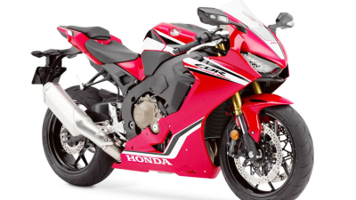 Honda Fireblade, de la agencia a la pista