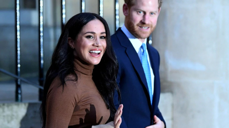 La Reina Isabel accedió a que el príncipe Enrique y Meghan se distancien de los roles reales